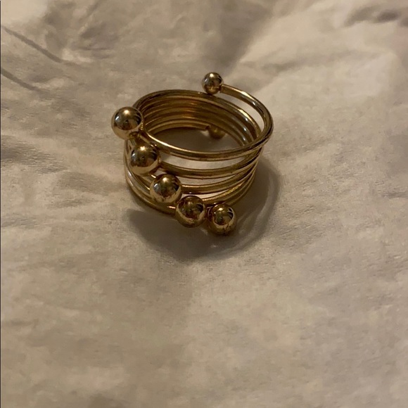Six Gold Rings - Picture 6 of 7